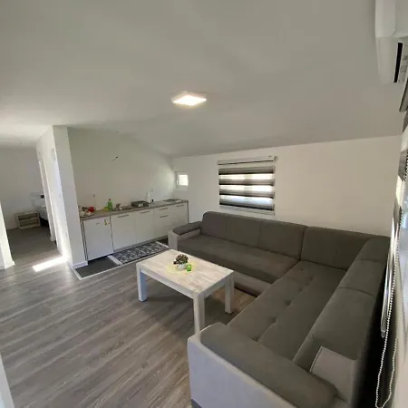 Tiryaki Apartment *