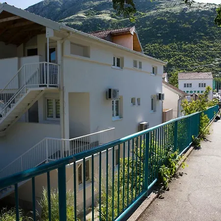 Tiryaki * Mostar